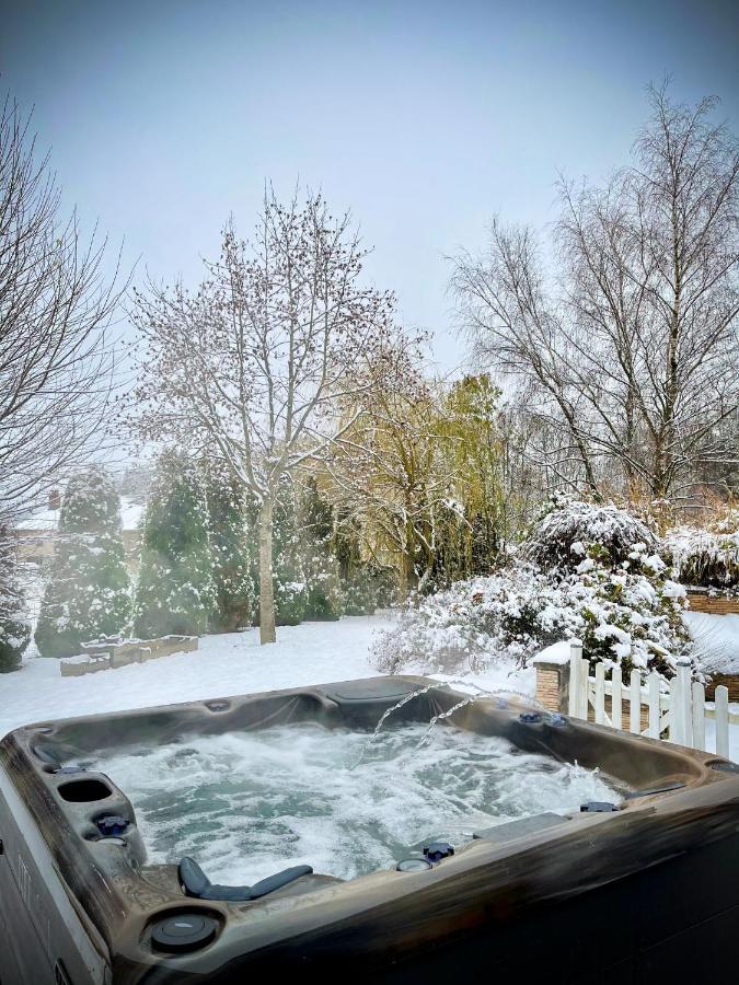 Villa 200M2 Avec Piscine Chauffee & Spa & Sauna & Kota-Grill Laval-sur-Vologne Buitenkant foto